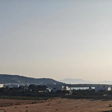 Sarakiniko Apartment