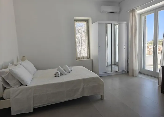 Sarakiniko Апартаменты *